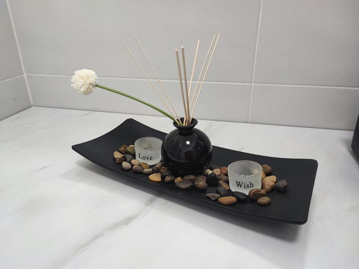 Apartament Studio Teo Blue In Mamaia Nord Navodari Bagian luar foto