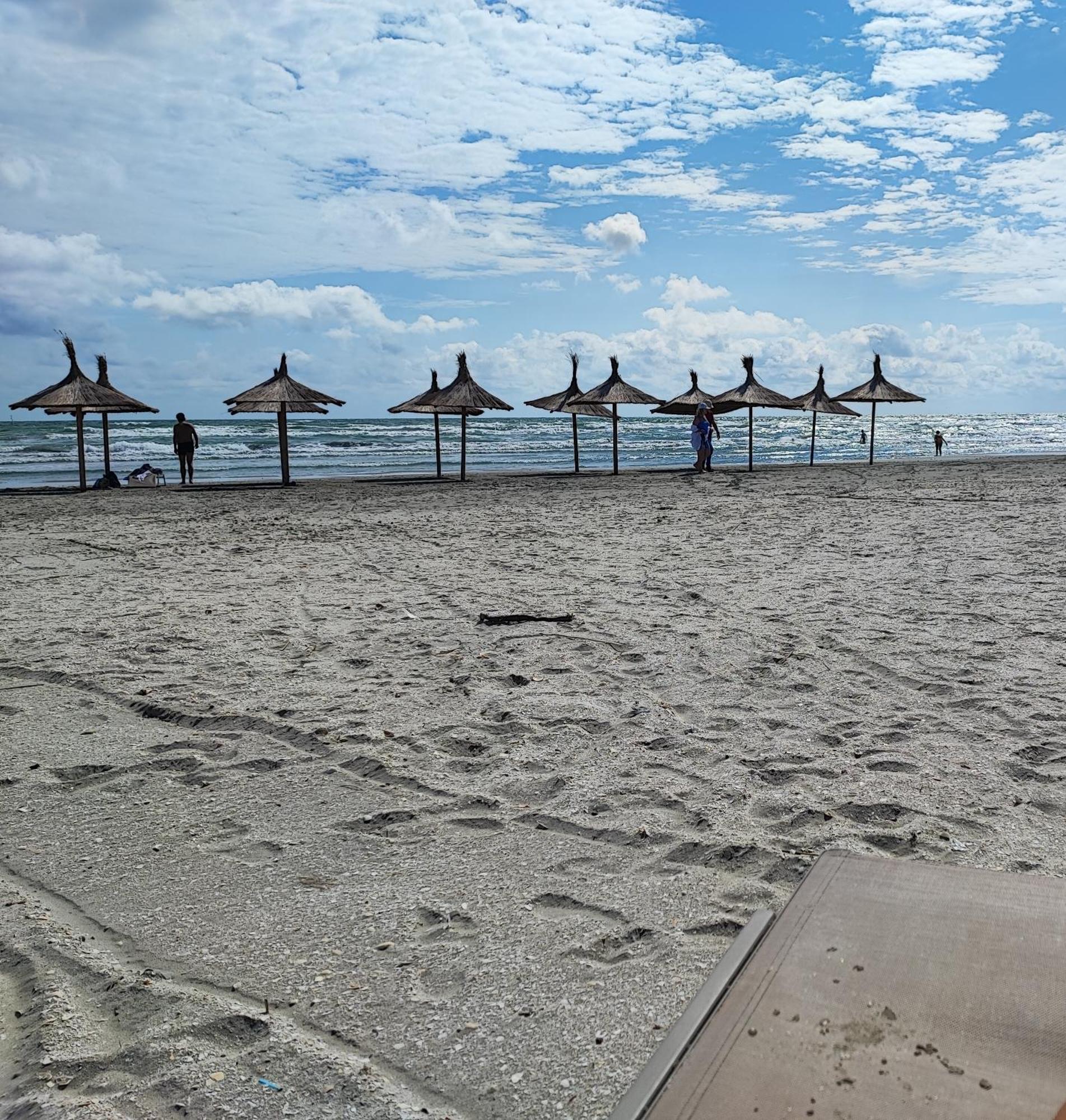 Apartament Studio Teo Blue In Mamaia Nord Navodari Bagian luar foto