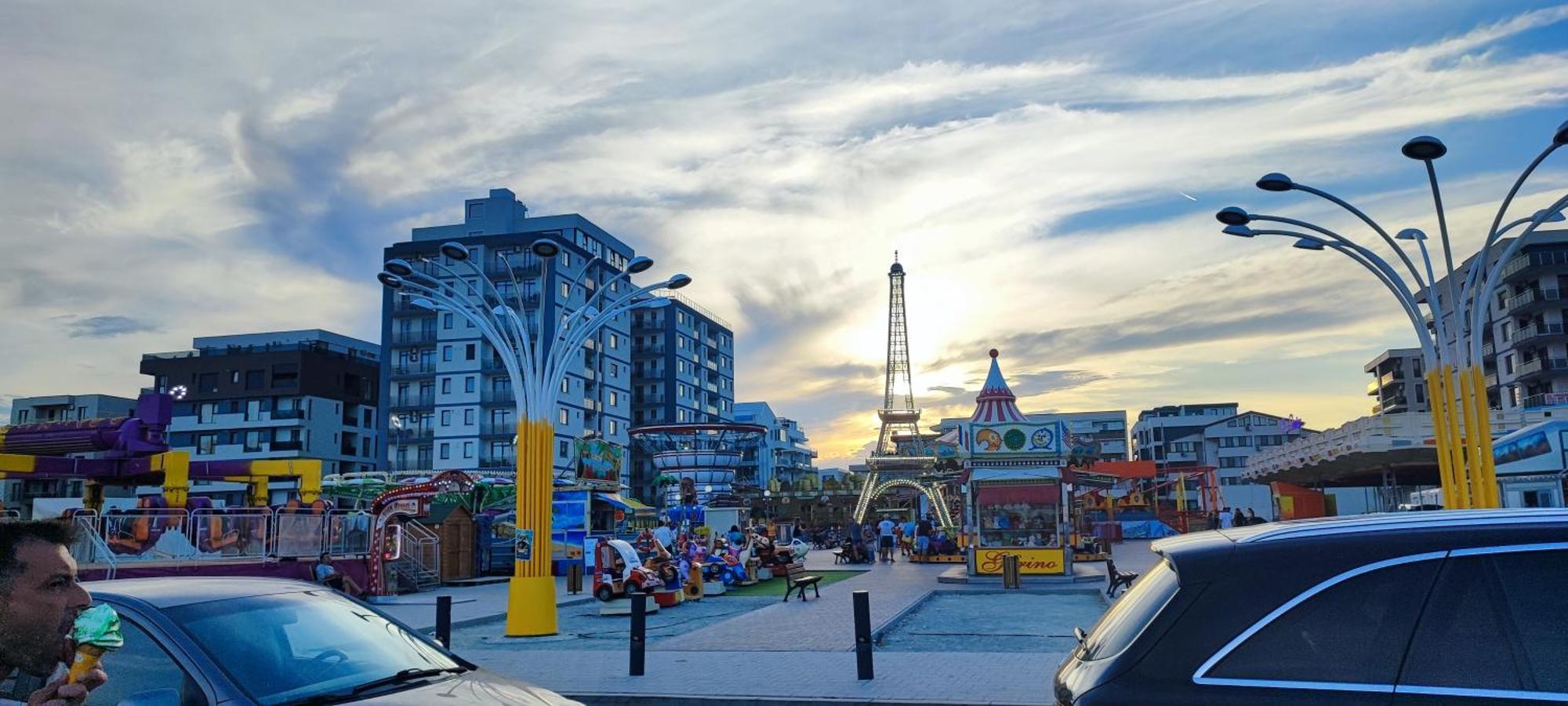 Apartament Studio Teo Blue In Mamaia Nord Navodari Bagian luar foto